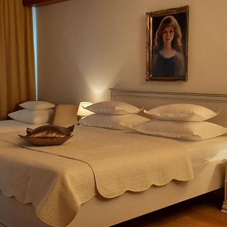 Guest House Fenix 布雷拉 客房 照片