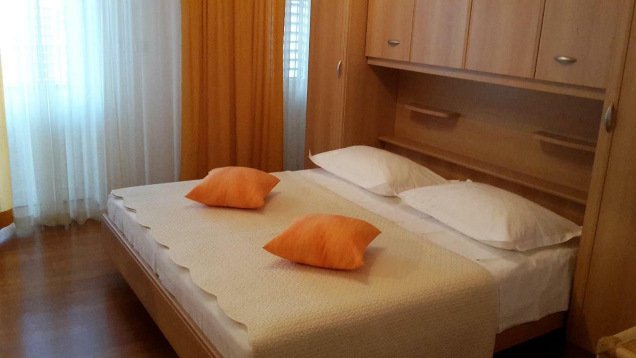 Guest House Fenix 布雷拉 外观 照片